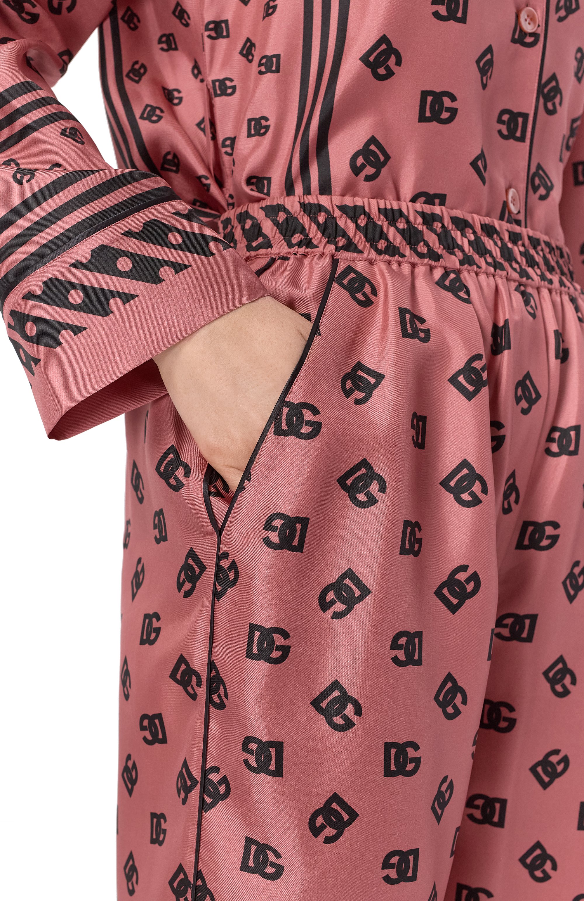 Шелковые брюки DOLCE & GABBANA розового цвета по цене 154000 руб., арт. FTAMPT/GDCVJ, фото 5 Шелковые брюки DOLCE & GABBANA, арт. FTAMPT/GDCVJ, фото 5