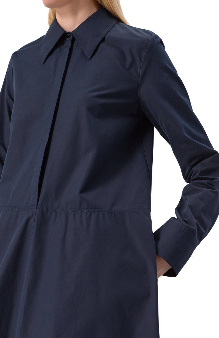 Женское хлопковое платье JIL SANDER темно-синего цвета, арт. J04CT0005-J45002 | Фото 5 (Драгоценные камни: Проставлено; Материал сплава: Проставлено; Длина Ж (юбки, платья, шорты): Миди; Рукава: Длинные; Стили: Минимализм; Случай: Повседневный; Женское Кросс-КТ: Платье-одежда; Материал внешний: Хлопок)