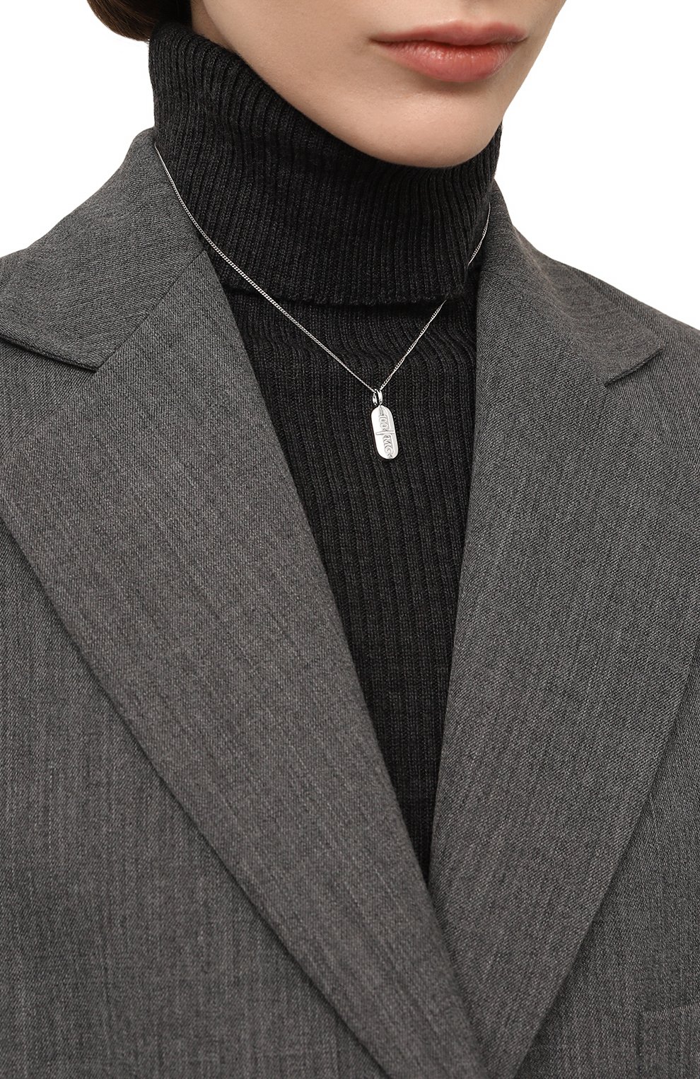 Кулон на цепочке LEVASHOVAELAGINA серебряного цвета по цене 9000 руб., арт. pillz/n, фото 2 Кулон на цепочке LEVASHOVAELAGINA, арт. pillz/n, фото 2