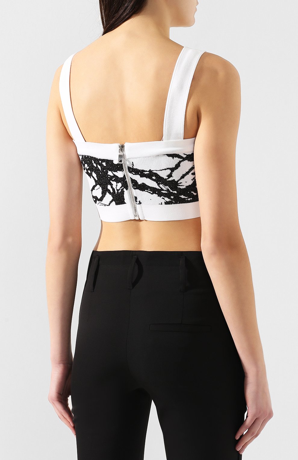 Кроп-топ BALMAIN черно-белого цвета по цене 69950 руб., арт. RF00993/K356, фото 4 Кроп-топ BALMAIN, арт. RF00993/K356, фото 4