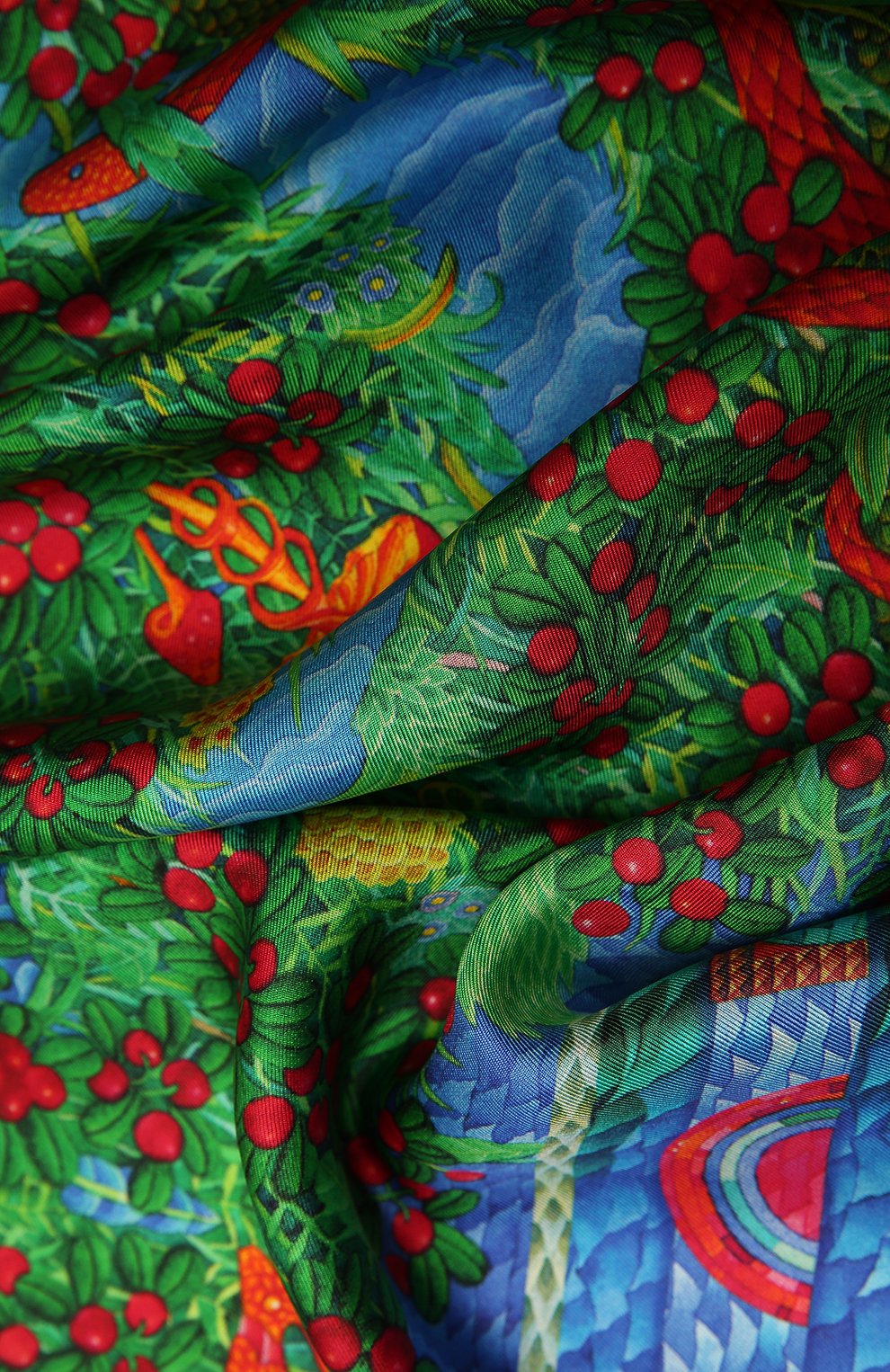 Шелковый платок kalevala KIRILL OVCHINNIKOV зеленого цвета по цене 23100 руб., арт. 90\KLV, фото 2 Шелковый платок kalevala KIRILL OVCHINNIKOV, арт. 90\KLV, фото 2