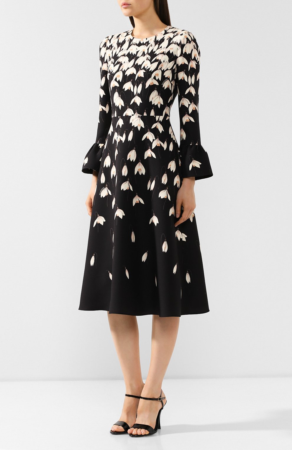 Платье из смеси шерсти и шелка VALENTINO черного цвета по цене 497500 руб., арт. SB3VAN014PK, фото 3 Платье из смеси шерсти и шелка VALENTINO, арт. SB3VAN014PK, фото 3