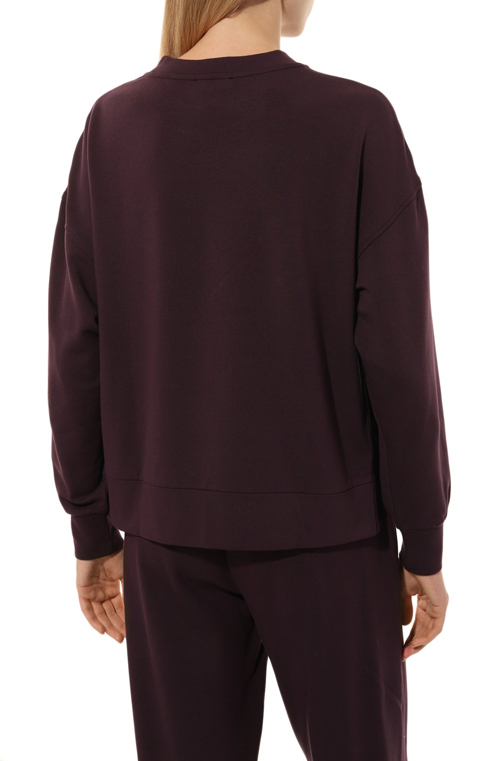 Свитшот из вискозы EMPORIO ARMANI бордового цвета по цене 12850 руб., арт. 164890/4F264, фото 4 Свитшот из вискозы EMPORIO ARMANI, арт. 164890/4F264, фото 4