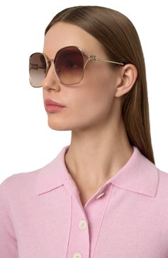 Женские солнцезащитные очки MIU MIU коричневого цвета, арт. 52WS-ZVN0A6 | Фото 2 (Нос: Не проставлено; Региональные ограничения белый список (Axapta Mercury): Не проставлено; Материал: Металл; Тип очков: С/з; Оптика Гендер: оптика-женское; Очки форма: Квадратные)