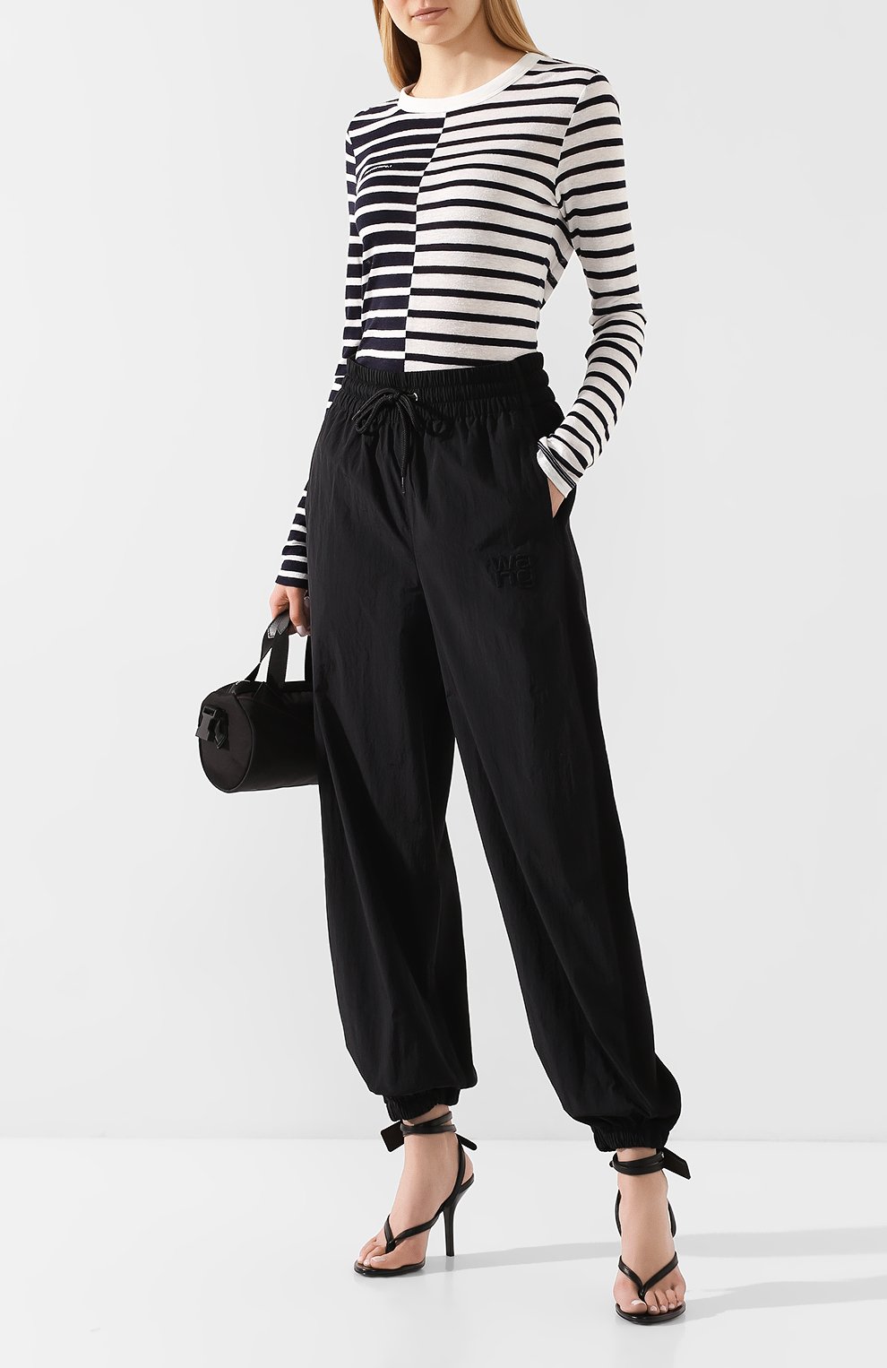 Брюки ALEXANDERWANG.T черного цвета по цене 44550 руб., арт. 4CC1204018, фото 2 Брюки ALEXANDERWANG.T, арт. 4CC1204018, фото 2