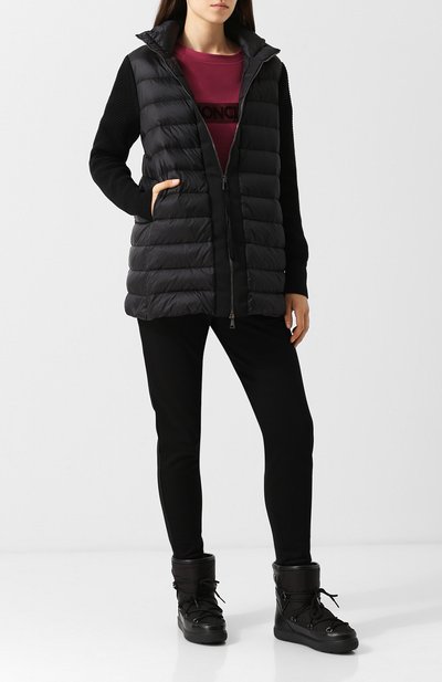 Пуховая куртка с воротником-стойкой MONCLER черного цвета по цене 56500 руб., арт. D2-093-94905-00-98124, фото 2 Пуховая куртка с воротником-стойкой MONCLER, арт. D2-093-94905-00-98124, фото 2