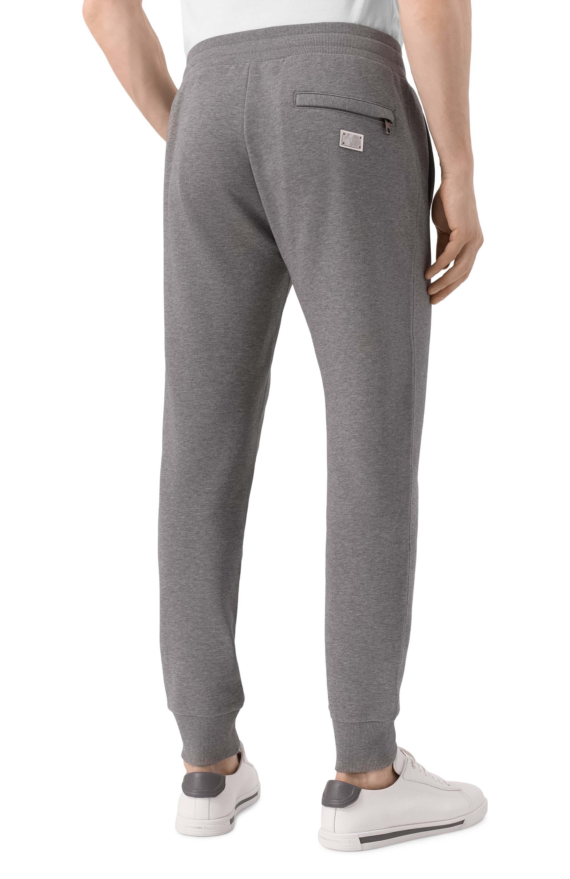 Хлопковые джоггеры DOLCE & GABBANA серого цвета по цене 75300 руб., арт. GP07TT/G7N7B, фото 4 Хлопковые джоггеры DOLCE & GABBANA, арт. GP07TT/G7N7B, фото 4