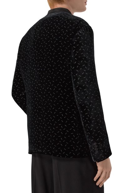 Бархатный пиджак GIORGIO ARMANI черного цвета по цене 411000 руб., арт. GM004572/TE23982, фото 4 Бархатный пиджак GIORGIO ARMANI, арт. GM004572/TE23982, фото 4
