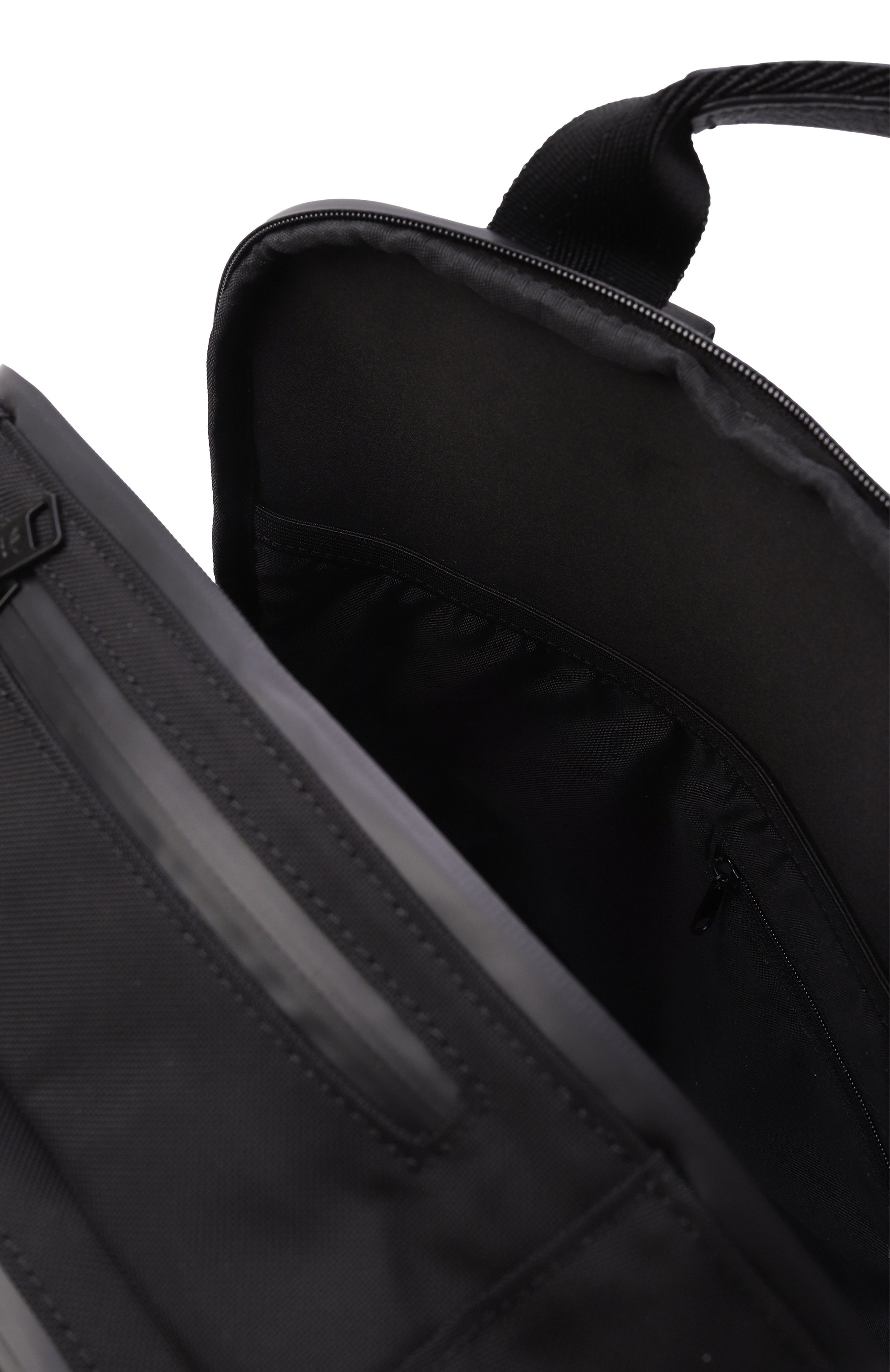 Рюкзак ventura PREMIATA черного цвета по цене 42525 руб., арт. VENTURA/VAR 2127, фото 5 Рюкзак ventura PREMIATA, арт. VENTURA/VAR 2127, фото 5