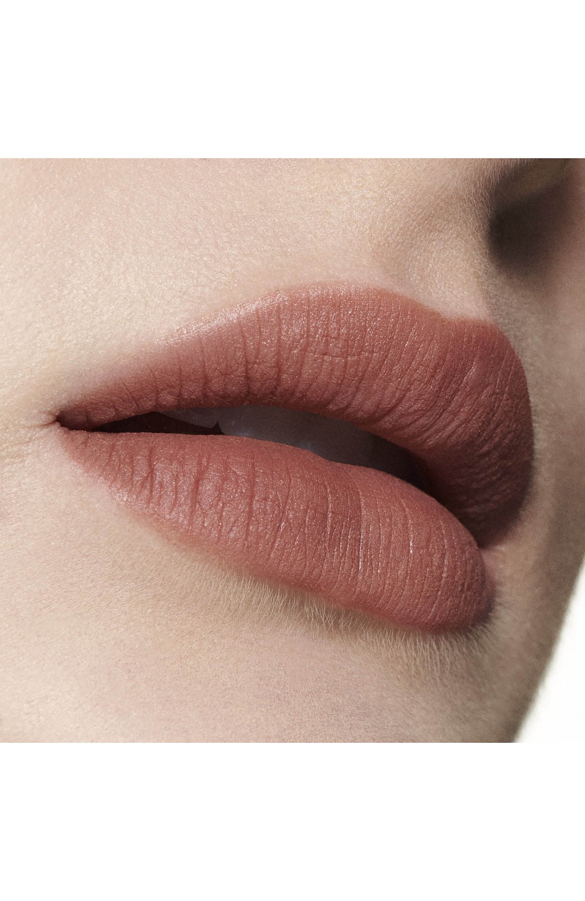 Жидкая губная помада powder kiss, оттенок taken (5ml) MAC, арт. SJC2-44, фото 4