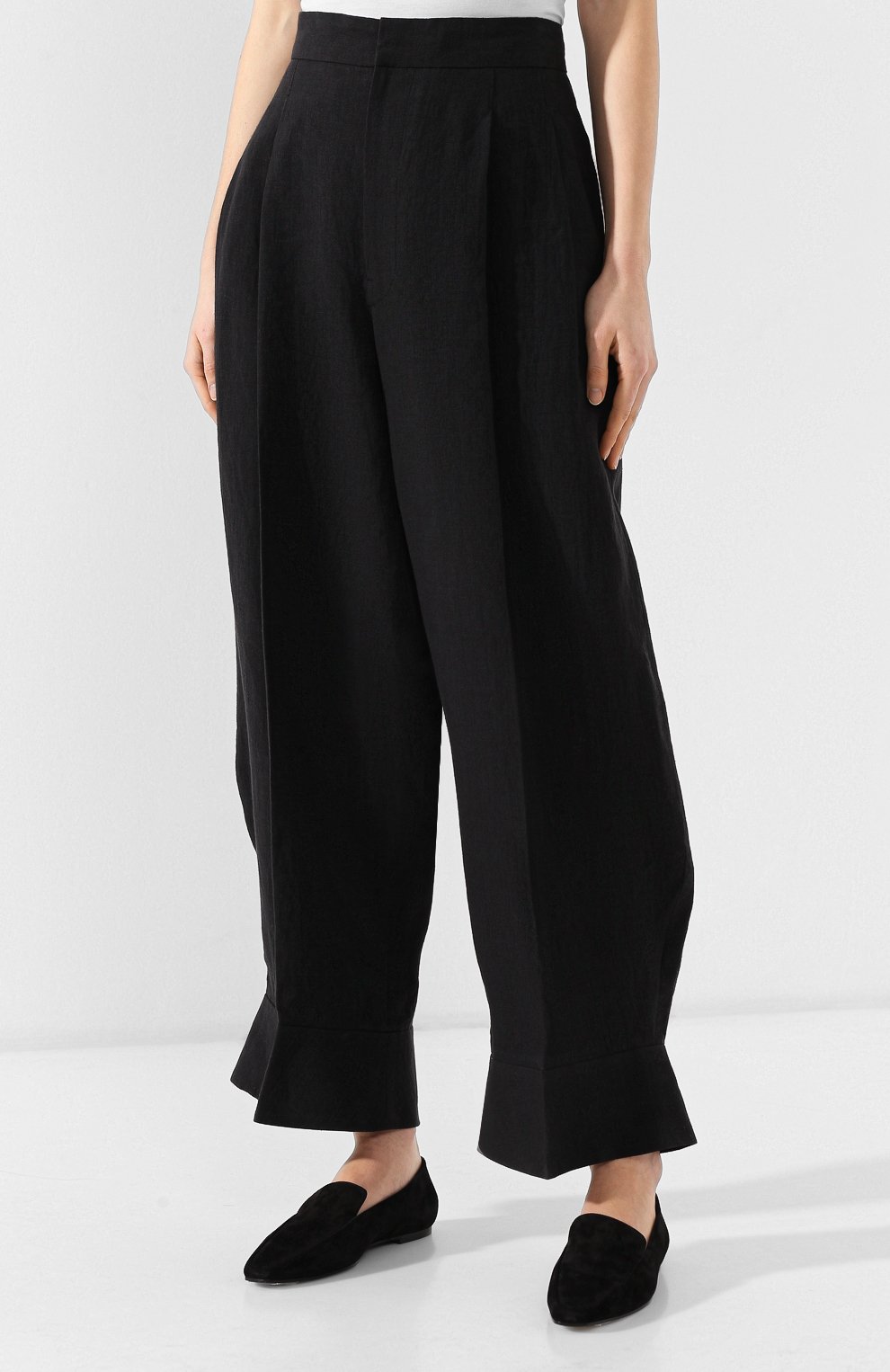 Льняные брюки YOHJI YAMAMOTO черного цвета по цене 47400 руб., арт. YZ-P45-330, фото 3 Льняные брюки YOHJI YAMAMOTO, арт. YZ-P45-330, фото 3
