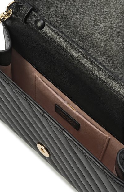 Клатч curve JIMMY CHOO черного цвета по цене 153500 руб., арт. AVN CURVE CLUTCH/HBU, фото 5 Клатч curve JIMMY CHOO, арт. AVN CURVE CLUTCH/HBU, фото 5