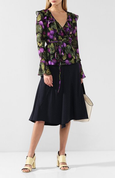 Блузка с принтом MARC JACOBS (THE) фиолетового цвета по цене 36550 руб., арт. M4007802, фото 2 Блузка с принтом MARC JACOBS (THE), арт. M4007802, фото 2