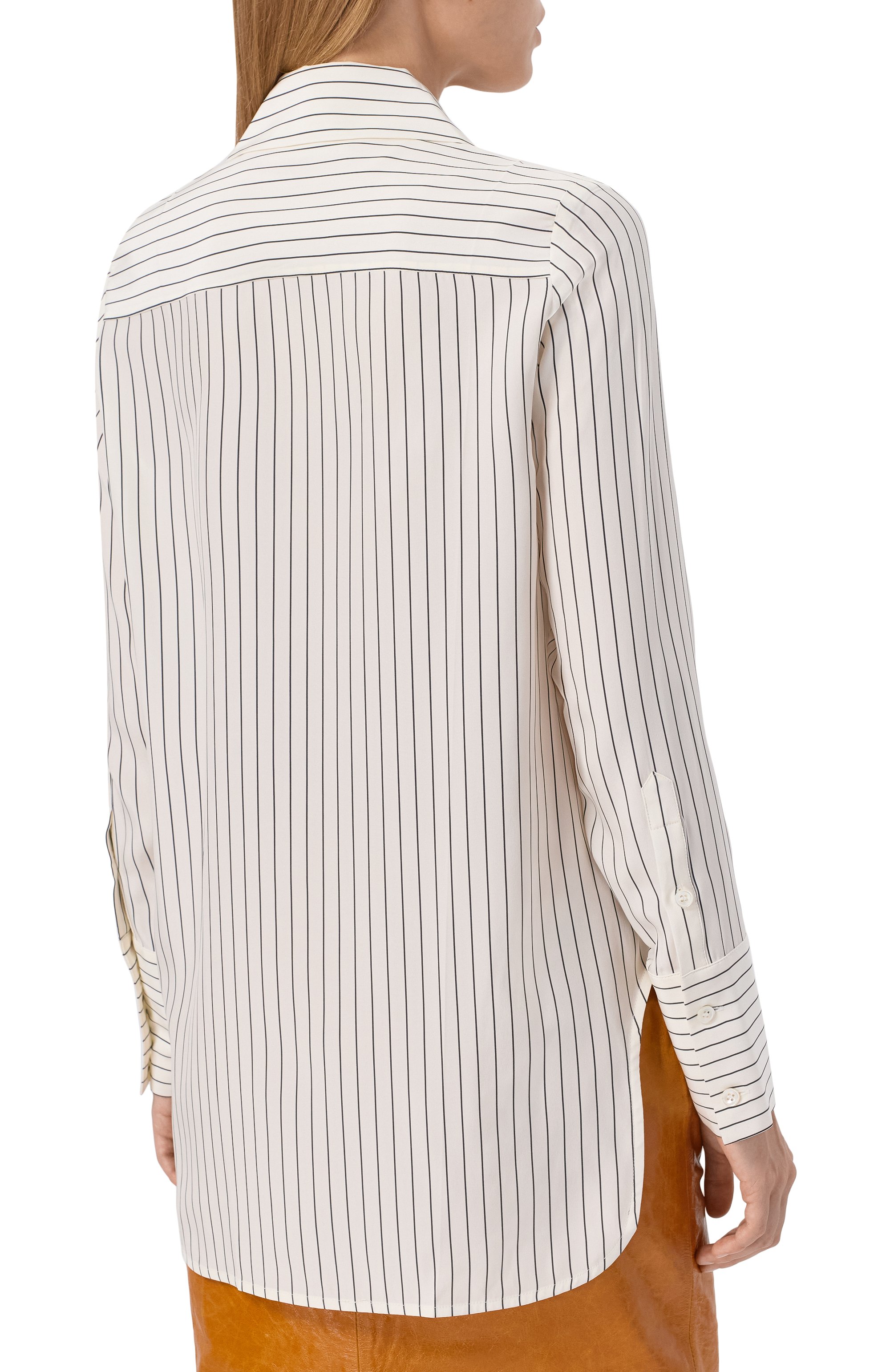 Шелковая рубашка CO кремового цвета по цене 89950 руб., арт. 1866NLSS-C0RE, фото 4 Шелковая рубашка CO, арт. 1866NLSS-C0RE, фото 4