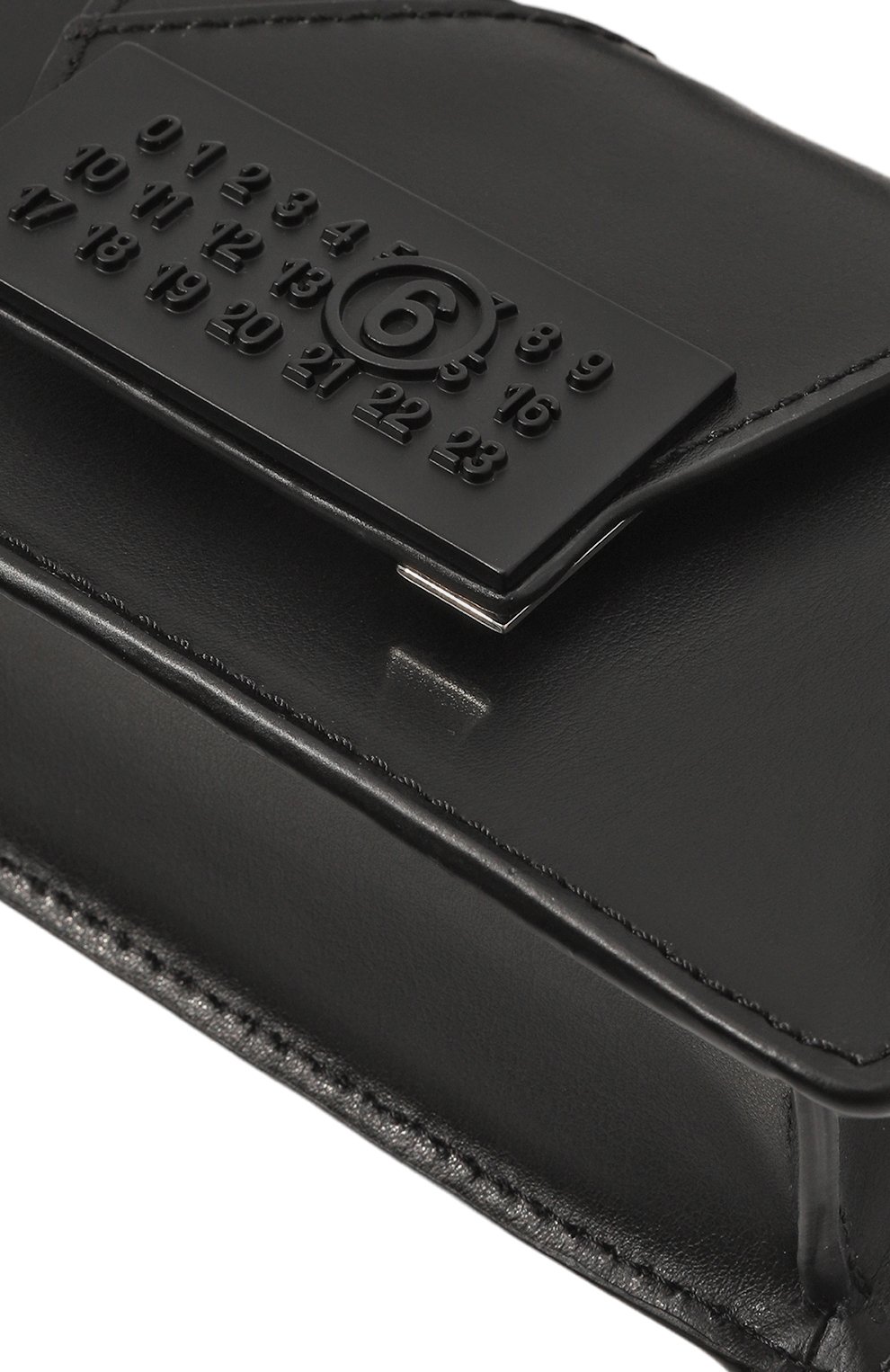 Сумка numbers MM6 черного цвета по цене 65800 руб., арт. SB6ZI0009/P6189, фото 3 Сумка numbers MM6, арт. SB6ZI0009/P6189, фото 3