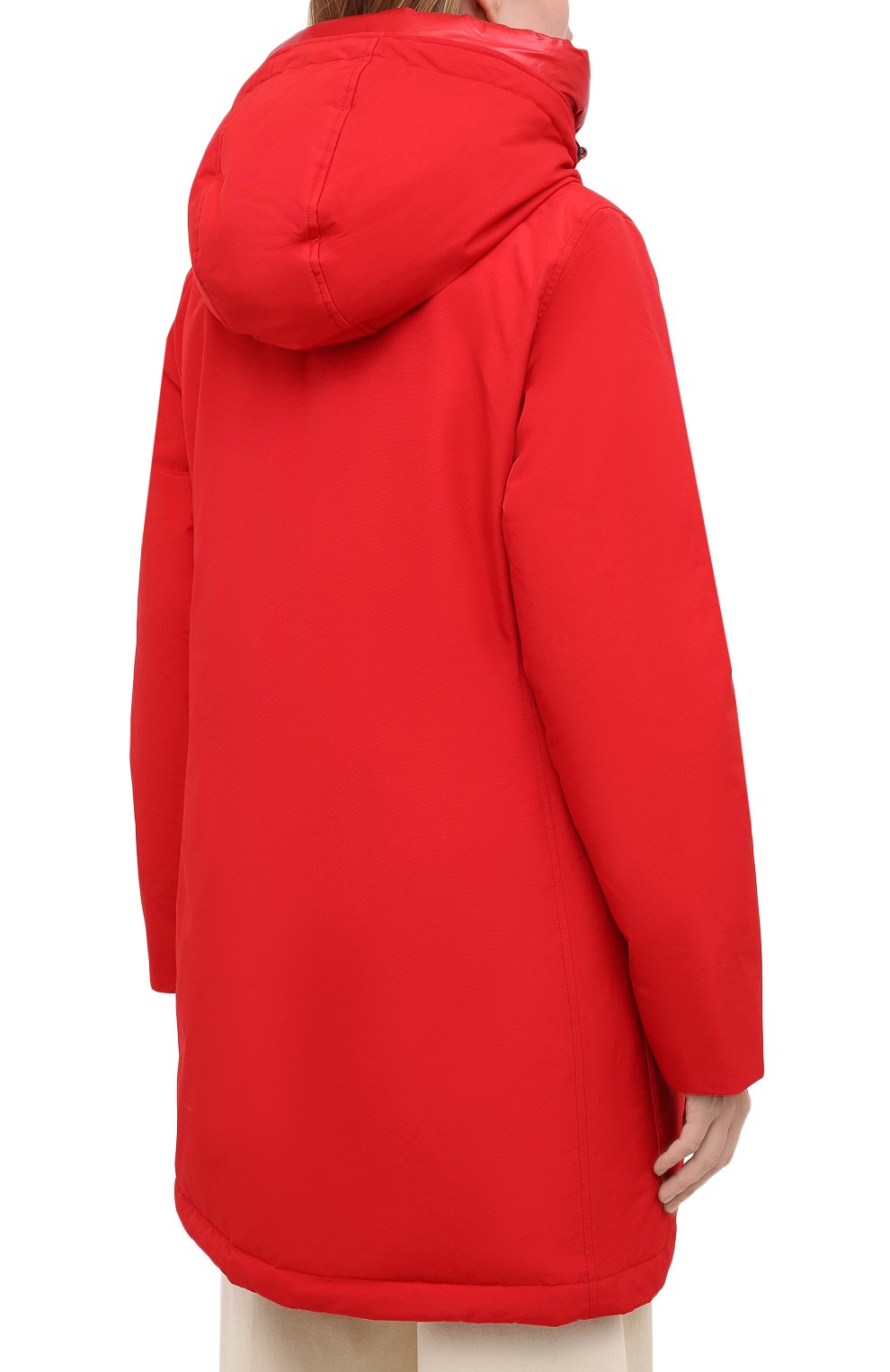 Пуховая парка WOOLRICH красного цвета по цене 77150 руб., арт. CFWW0U0304FR/UT0001, фото 4 Пуховая парка WOOLRICH, арт. CFWW0U0304FR/UT0001, фото 4