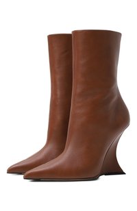 Коричневый