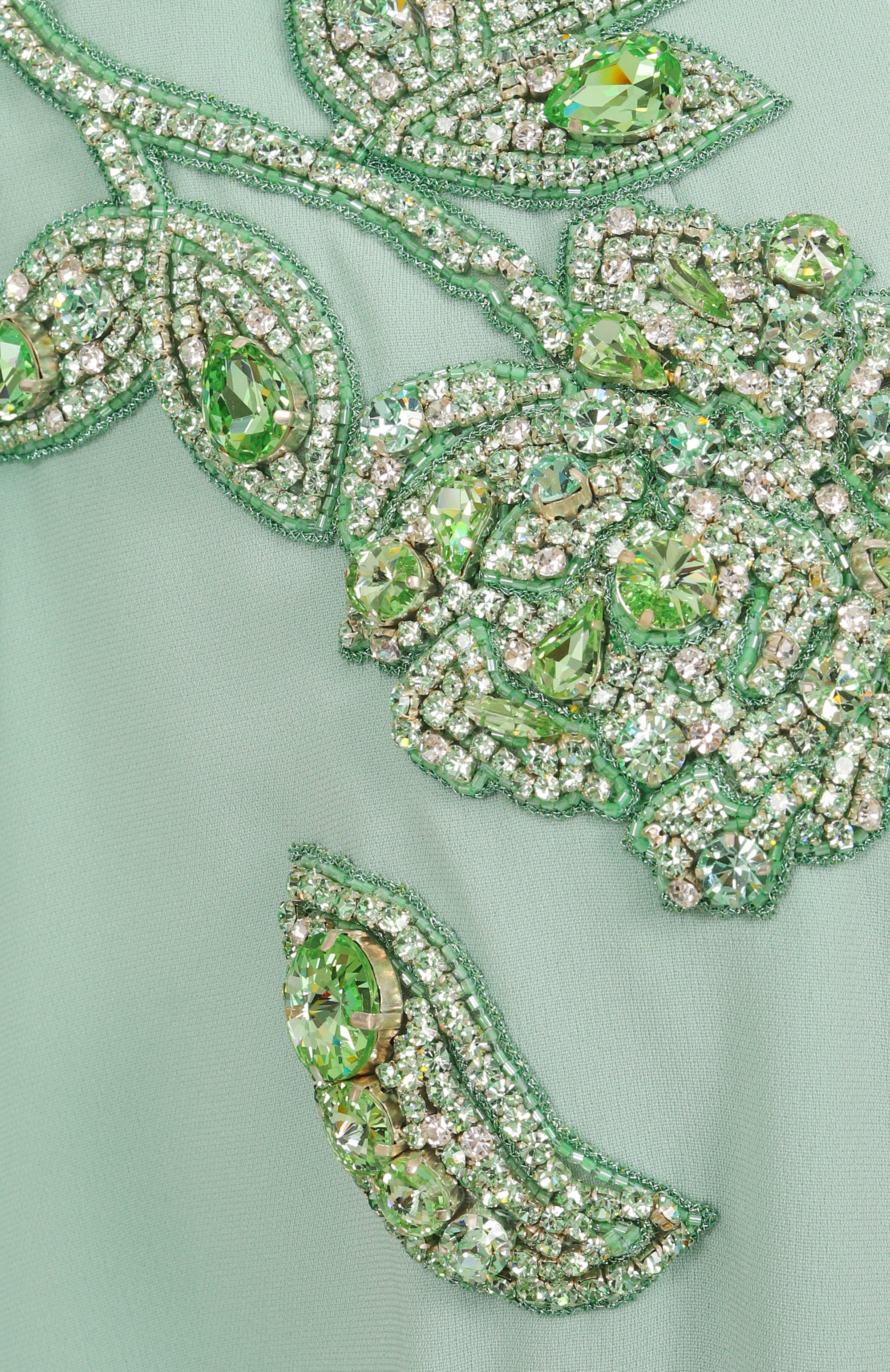 Платье marina rinaldi x zuhair murad MARINA RINALDI ELEGANTE светло-зеленого цвета по цене 328500 руб., арт. CHIMERA, фото 6 Платье marina rinaldi x zuhair murad MARINA RINALDI ELEGANTE, арт. CHIMERA, фото 6