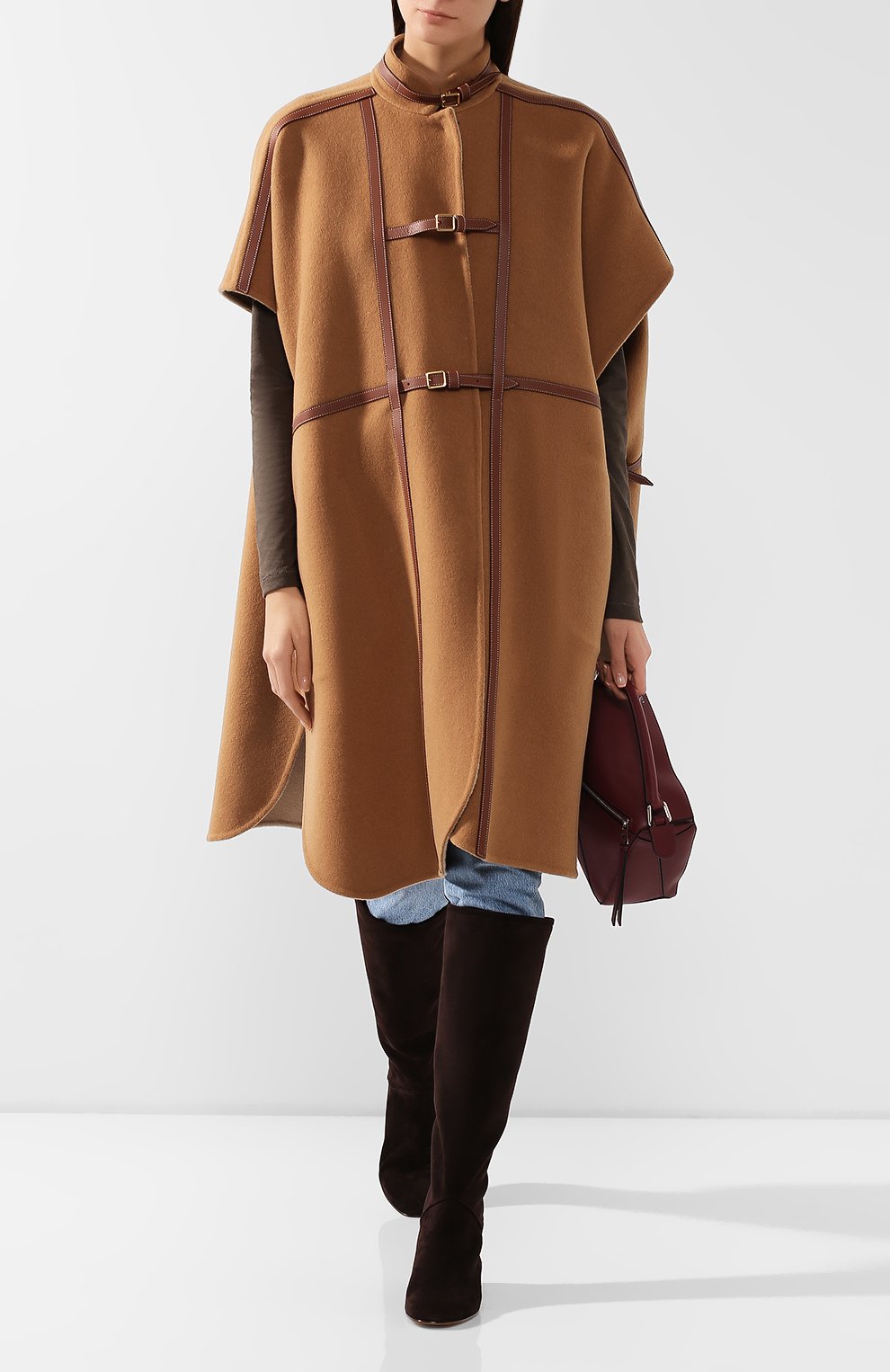 Шерстяное пончо BURBERRY бежевого цвета по цене 246500 руб., арт. 8017521, фото 2 Шерстяное пончо BURBERRY, арт. 8017521, фото 2
