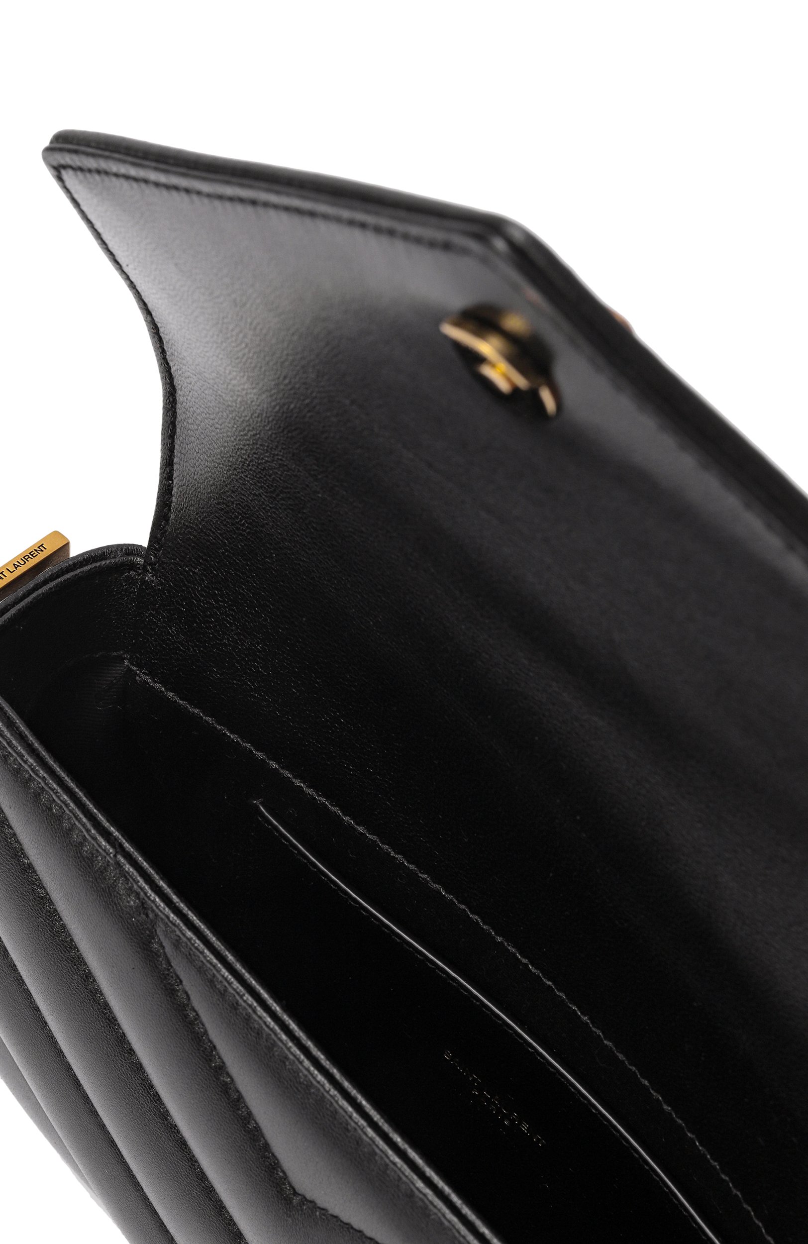 Сумка loulou toy SAINT LAURENT черного цвета по цене 277000 руб., арт. 873156/AAEAX, фото 5 Сумка loulou toy SAINT LAURENT, арт. 873156/AAEAX, фото 5