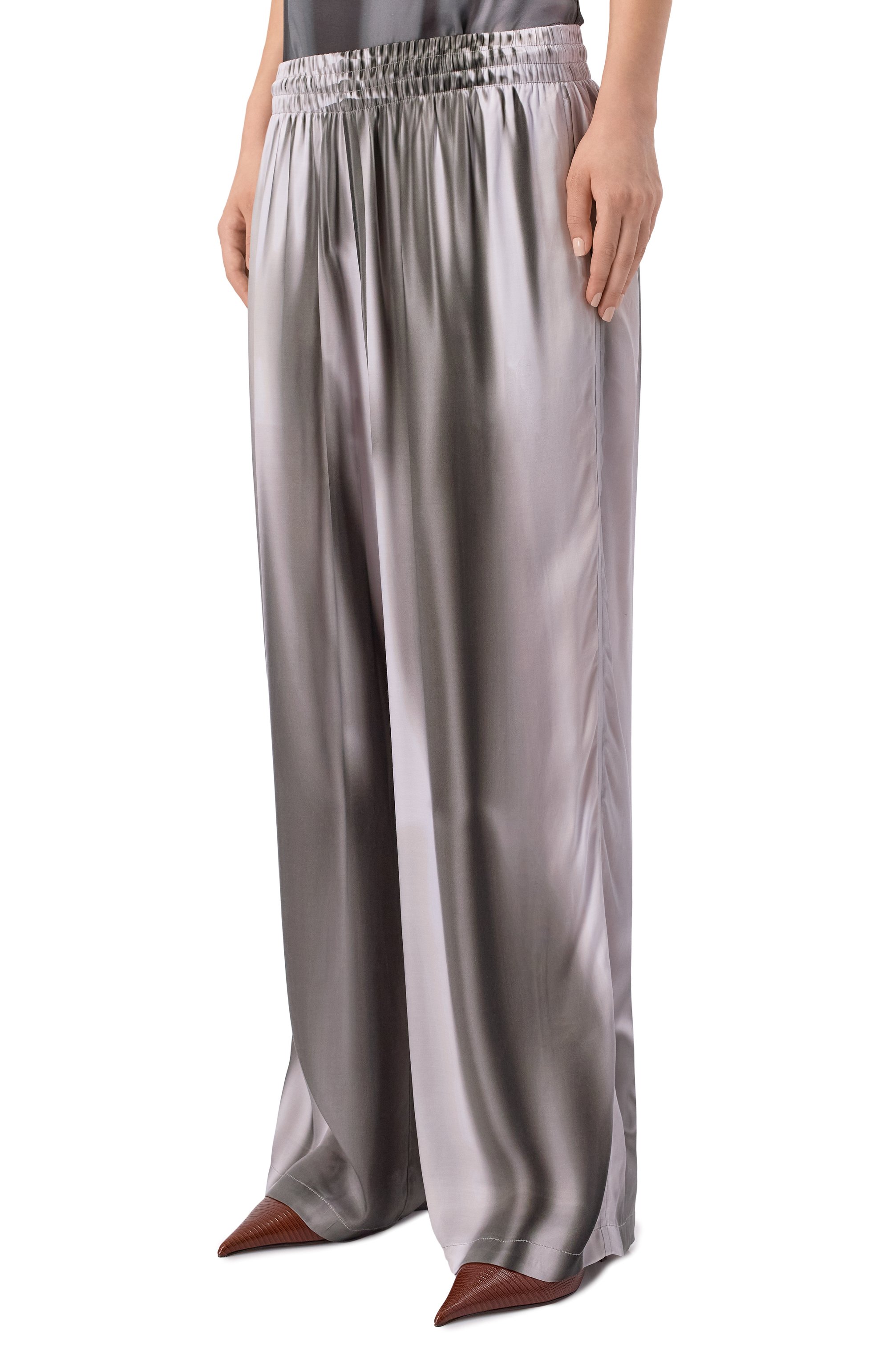 Брюки DIESEL серебряного цвета по цене 54600 руб., арт. A20104/0GIBR, фото 3 Брюки DIESEL, арт. A20104/0GIBR, фото 3