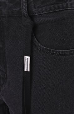 Женские джинсы ANN DEMEULEMEESTER темно-серого цвета, арт. B0012724/FA039 | Фото 6 (Длина (брюки, джинсы): Удлиненные; Драгоценные камни: Проставлено; Материал сплава: Проставлено; Детали: Декор; Стили: Кэжуэл; Кросс-КТ: Деним; Материал внешний: Деним, Хлопок; Силуэт Ж (брюки и джинсы): Прямые)
