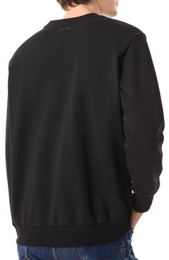 Мужской хлопковый свитшот MSGM черного цвета, арт. 3840MM98/257095 | Фото 4 (Рукава: Длинные; Длина (для топов): Стандартные; Материал сплава: Проставлено; Драгоценные камни: Проставлено; Принт: Без принта; Стили: Спорт-шик; Мужское Кросс-КТ: свитшот-одежда; Материал внешний: Хлопок)