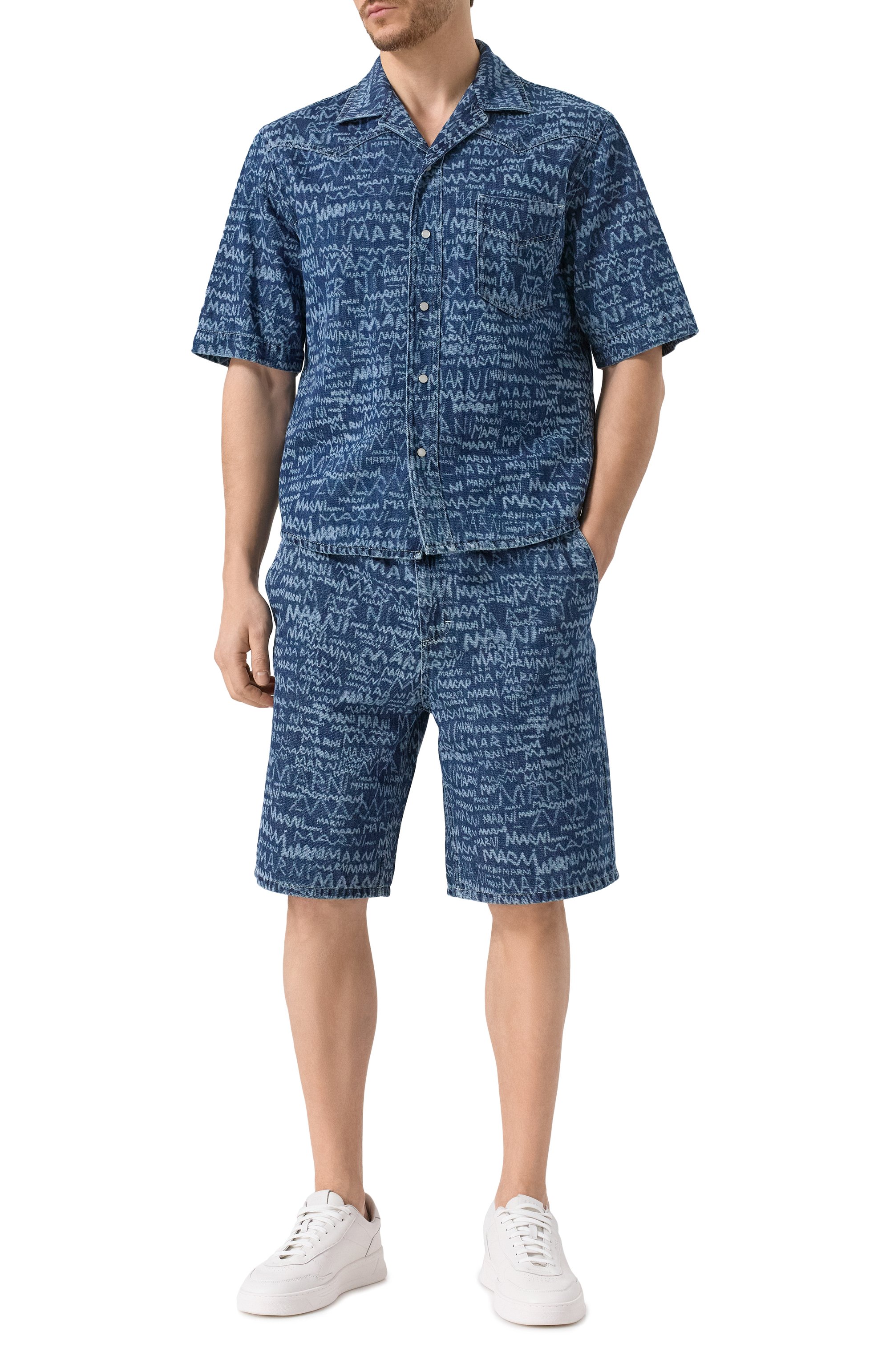 Джинсовые шорты MARNI синего цвета по цене 95900 руб., арт. PUJU0070A0/USCX38, фото 2 Джинсовые шорты MARNI, арт. PUJU0070A0/USCX38, фото 2