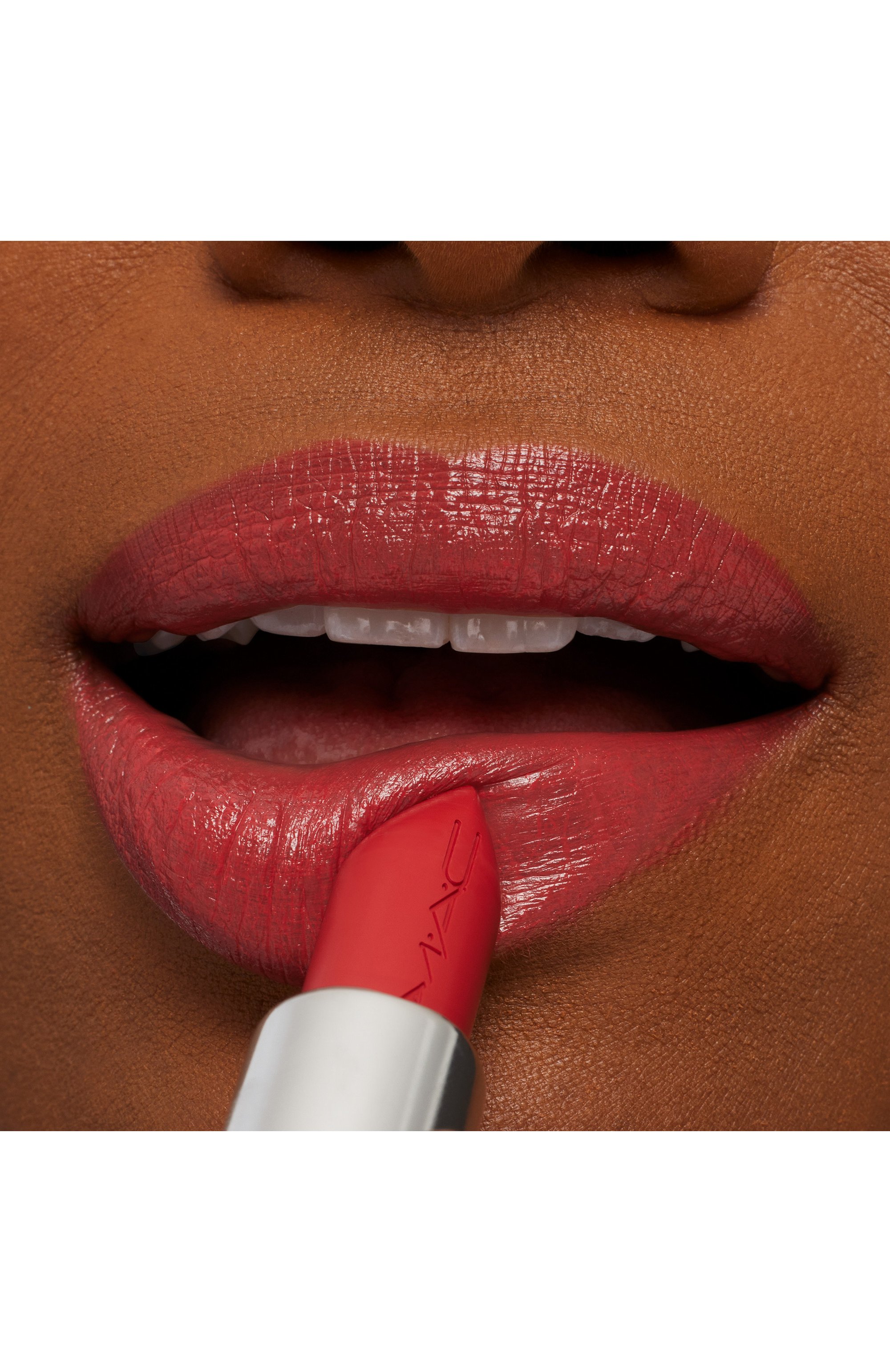 Губная помада macximal sleek satin, оттенок sweetheart (3,5g) MAC цвета по цене 2990 руб., арт. NW9M-16, фото 5 Губная помада macximal sleek satin, оттенок sweetheart (3,5g) MAC, арт. NW9M-16, фото 5