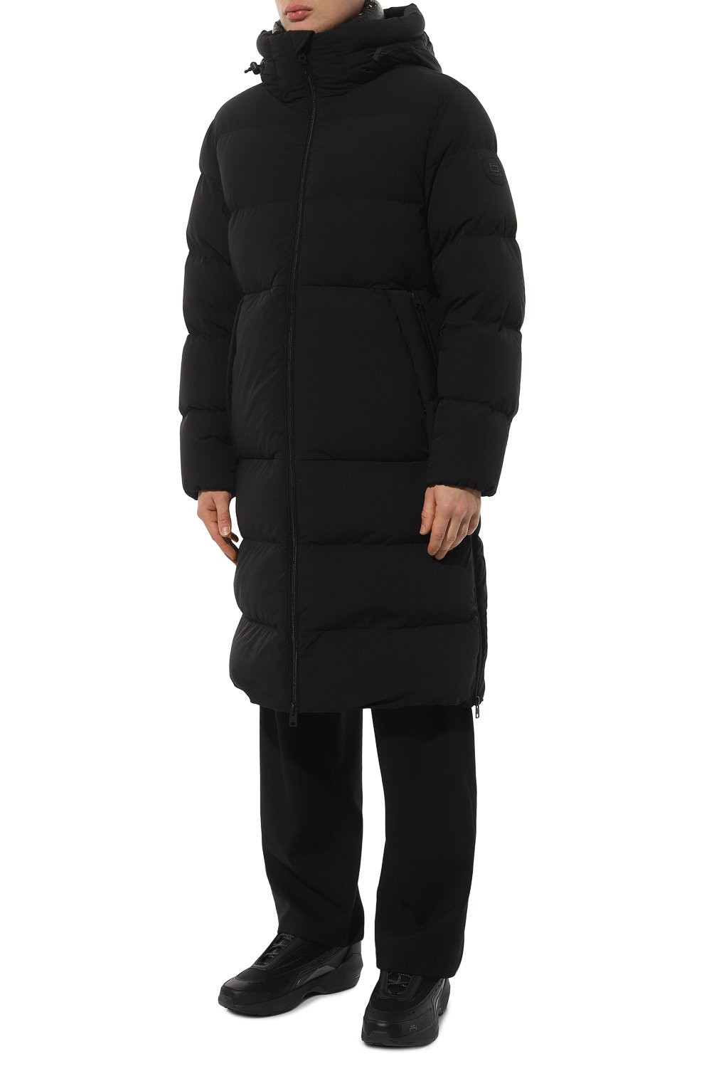 Пуховик WOOLRICH черного цвета по цене 115000 руб., арт. CFWOOU0805MRUT3107, фото 3 Пуховик WOOLRICH, арт. CFWOOU0805MRUT3107, фото 3