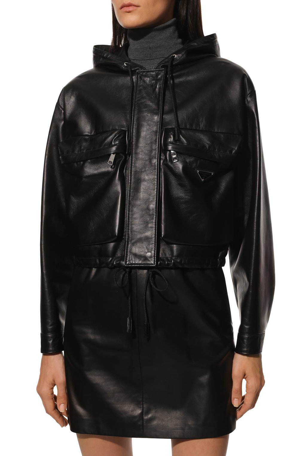Кожаная куртка PRADA черного цвета по цене 530000 руб., арт. 58A076-08P-F0002, фото 3 Кожаная куртка PRADA, арт. 58A076-08P-F0002, фото 3