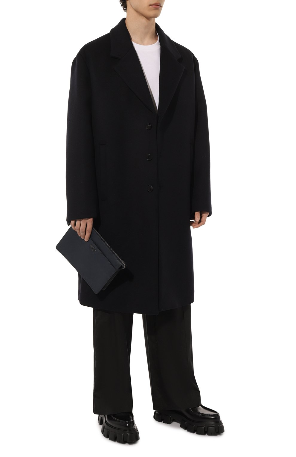 Кожаная борсетка PRADA темно-синего цвета по цене 175000 руб., арт. 2VF019-2FAD-F0216-OOO, фото 7 Кожаная борсетка PRADA, арт. 2VF019-2FAD-F0216-OOO, фото 7