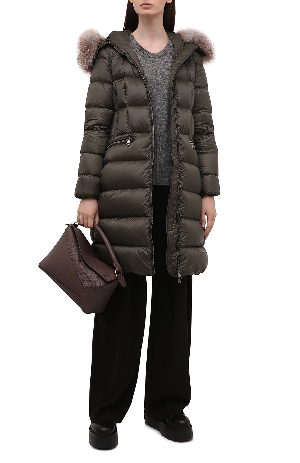 Пуховая парка boedic MONCLER хаки цвета по цене 271500 руб., арт. G2-093-1A001-16-5396Q, фото 2 Пуховая парка boedic MONCLER, арт. G2-093-1A001-16-5396Q, фото 2