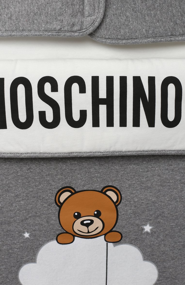 Детский хлопковый конверт MOSCHINO серого цвета, арт. MZE005/LCE00 | Фото 3 (Материал: Текстиль, Хлопок; Региональные ограничения белый список (Axapta Mercury): Не проставлено; Нос: Не проставлено)