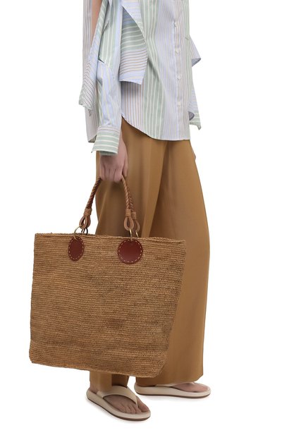 Сумка beby large SANS-ARCIDET бежевого цвета по цене 28750 руб., арт. BEBY BAG MA-D S21/L, фото 2 Сумка beby large SANS-ARCIDET, арт. BEBY BAG MA-D S21/L, фото 2