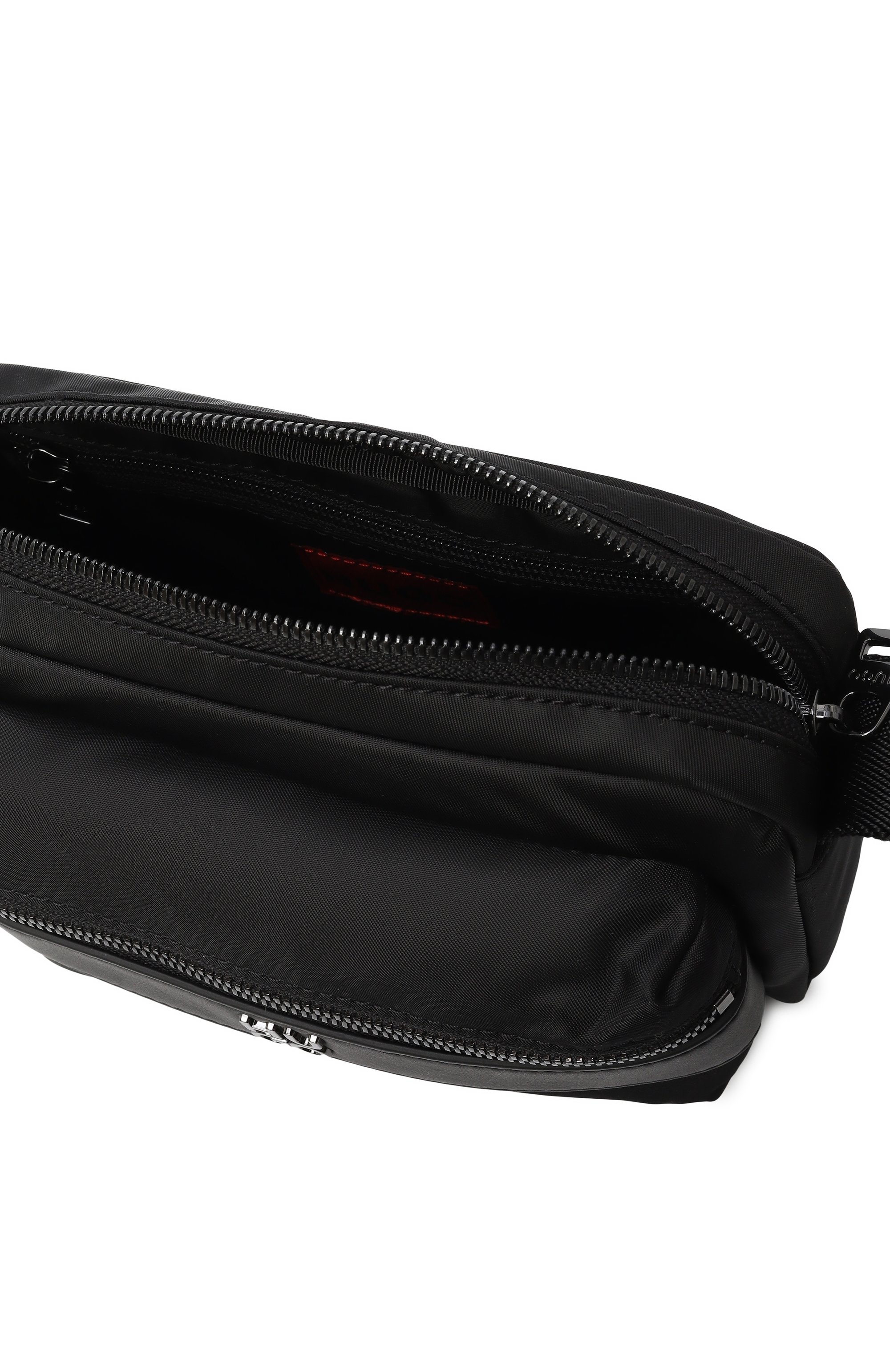 Сумка quantic HUGO черного цвета по цене 17950 руб., арт. 50547390, фото 5 Сумка quantic HUGO, арт. 50547390, фото 5