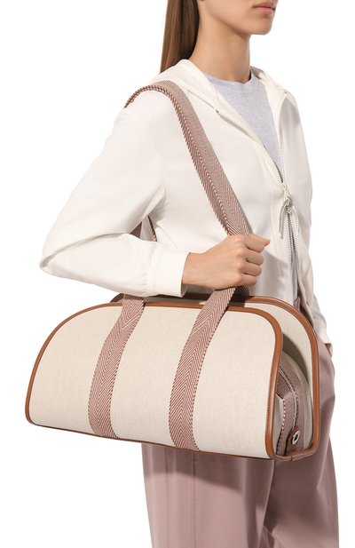 Сумка wellness LORO PIANA светло-бежевого цвета по цене 206000 руб., арт. FAI9250, фото 2 Сумка wellness LORO PIANA, арт. FAI9250, фото 2