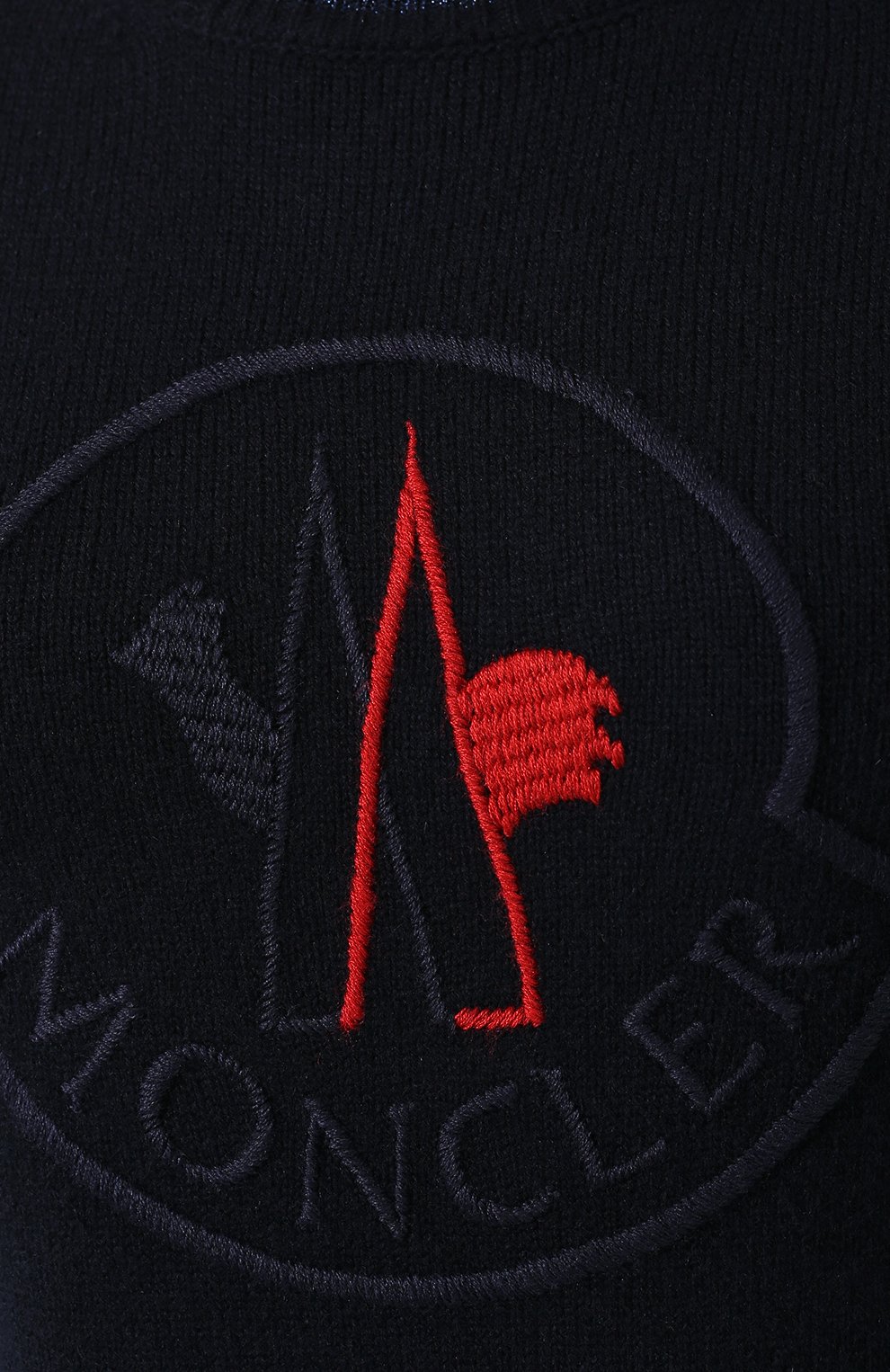 Пуловер из смеси шерсти и кашемира MONCLER темно-синего цвета по цене 39300 руб., арт. E2-093-90556-50-A9234, фото 5 Пуловер из смеси шерсти и кашемира MONCLER, арт. E2-093-90556-50-A9234, фото 5