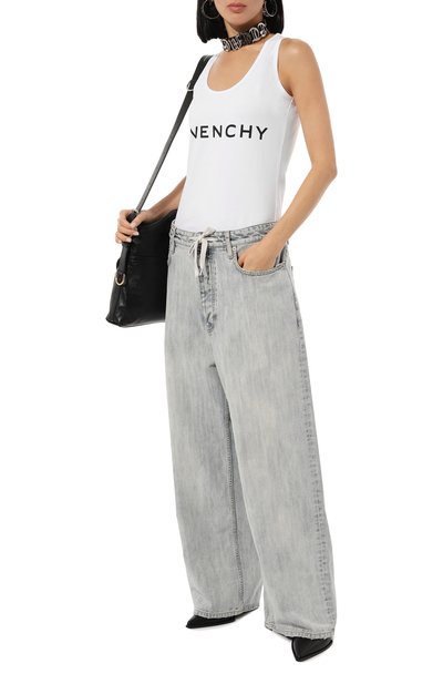 Джинсы BALENCIAGA голубого цвета по цене 183500 руб., арт. 786643/TNW65, фото 2 Джинсы BALENCIAGA, арт. 786643/TNW65, фото 2