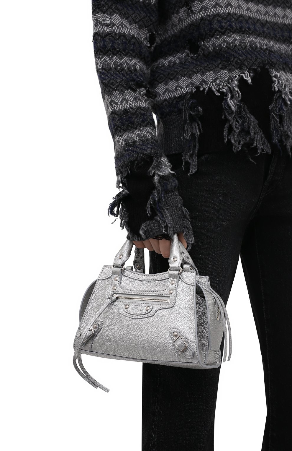Сумка neo classic city mini BALENCIAGA серебряного цвета по цене 183000 руб., арт. 638524/15YKY, фото 2 Сумка neo classic city mini BALENCIAGA, арт. 638524/15YKY, фото 2
