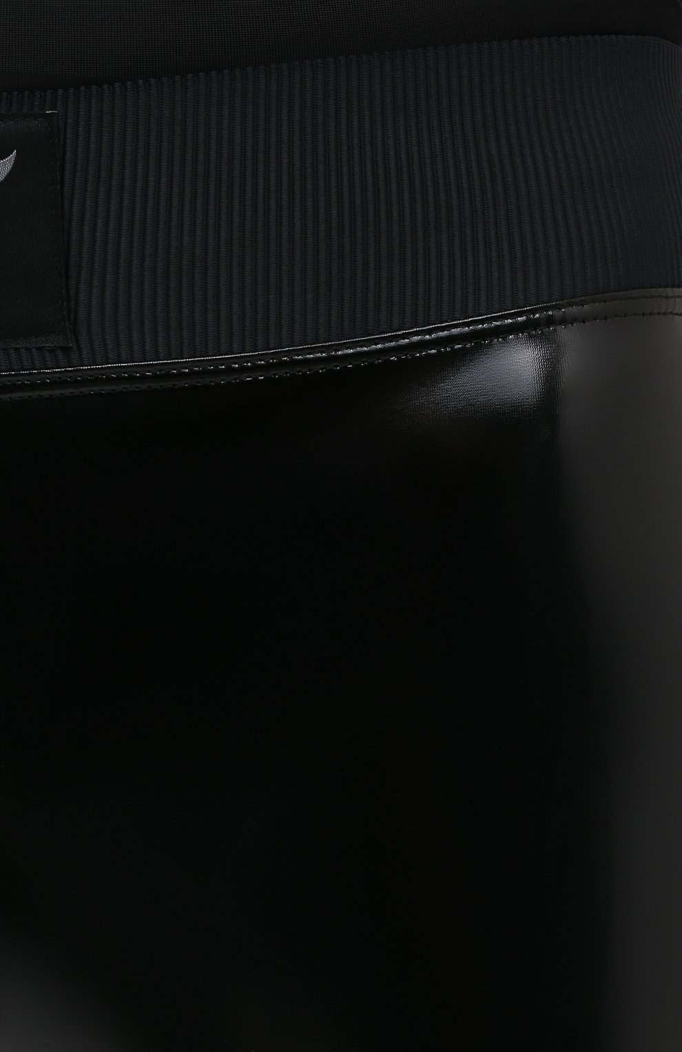 Шорты HEROINE SPORT черного цвета по цене 9295 руб., арт. HS-6-010/SUMMER 2020, фото 5 Шорты HEROINE SPORT, арт. HS-6-010/SUMMER 2020, фото 5