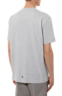 Мужская хлопковая футболка GIVENCHY светло-серого цвета, арт. BM716G/3YAC | Фото 4 (Материал сплава: Проставлено; Драгоценные камни: Проставлено; Длина (для топов): Стандартные; Материал внешний: Хлопок; Рукава: Короткие; С�тили: Кэжуэл; Принт: С принтом; Кросс-КТ: Джерси; Мужское Кросс-КТ: Футболка-одежда)