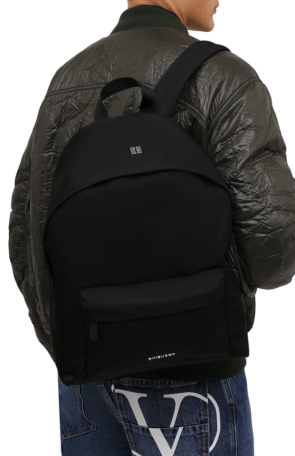 Текстильный рюкзак essential u GIVENCHY черного цвета по цене 99200 руб., арт. BK508HK17N, фото 2 Текстильный рюкзак essential u GIVENCHY, арт. BK508HK17N, фото 2