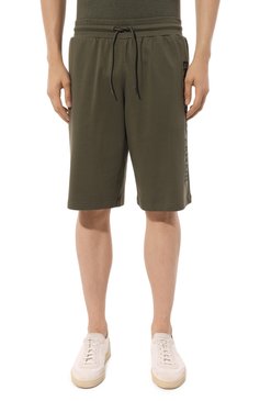Мужские хлопковые шорты EMPORIO ARMANI хак�и цвета, арт. 211860/4R485 | Фото 3 (Материал внешний: Хлопок; Длина Шорты М: До колена; Стили: Милитари; Принт: Без принта; Случай: Повседневный)