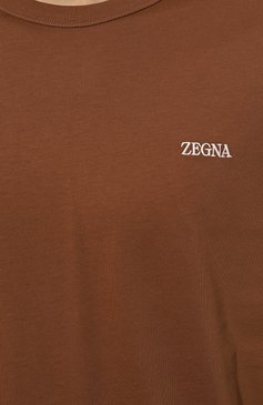 Мужская хлопковая футболка ZEGNA светло-коричневого цвета, арт. UC360A6/C760 | Фото 5 (Принт: Без принта; Рукава: Короткие; Длина (для топов): Стандартные; Материал сплава: Проставлено; Материал внешний: Хлопок; Драгоценные камни: Проставлено; Стили: Кэжуэл)