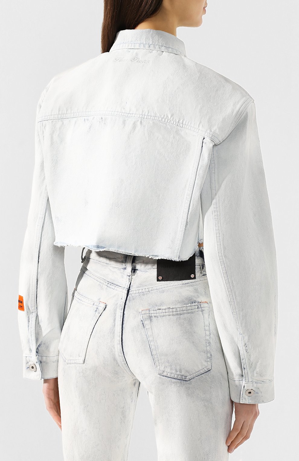 Джинсовая куртка HERON PRESTON голубого цвета по цене 72450 руб., арт. HWYE001R20641008W205, фото 4 Джинсовая куртка HERON PRESTON, арт. HWYE001R20641008W205, фото 4