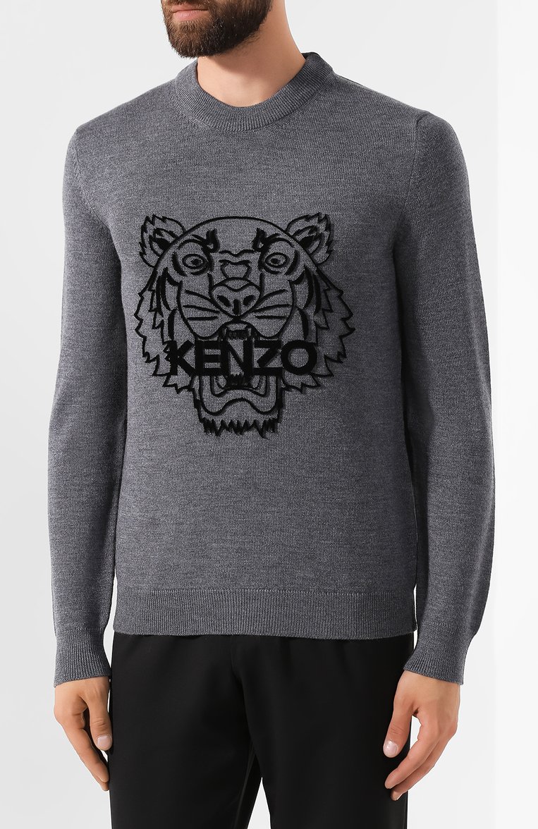 Мужской шерстяной джемпер KENZO серого цвета, арт. F965PU2133XB | Фото 3 (Длина (для топов): Стандартные; Мужское Кросс-КТ: Джемперы; Рукава: Длинные; Материал внешний: Шерсть; Статус проверки: Проверено, Проверена категория; Вырез: Круглый; Принт: С принтом; Стили: Кэжуэл)