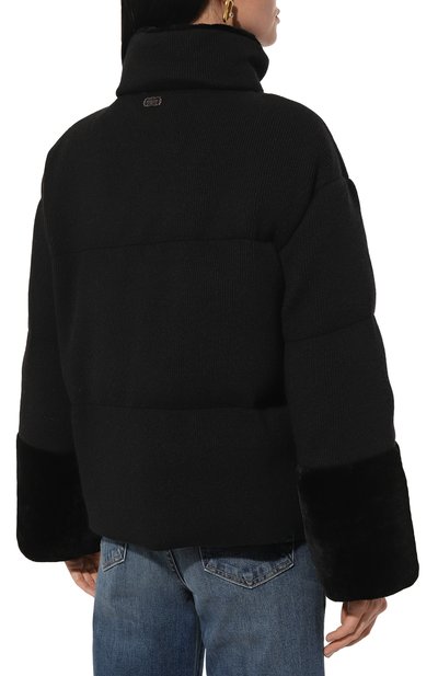 Кашемировый пуховик с меховой отделкой AGNONA черного цвета по цене 652000 руб., арт. TH0823E/M7003E, фото 4 Кашемировый пуховик с меховой отделкой AGNONA, арт. TH0823E/M7003E, фото 4