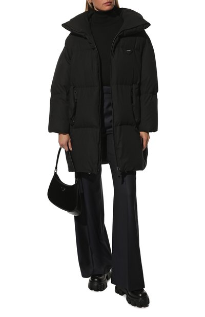 Пуховик PRADA черного цвета по цене 230000 руб., арт. 291975-1ZB6-F0002-212, фото 2 Пуховик PRADA, арт. 291975-1ZB6-F0002-212, фото 2