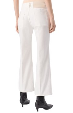 Женские джинсы JIL SANDER белого цвета, арт. J04KA0120/J45288 | Фото 4 (Материал внешний: Хлопок, Деним; Длина (брюки, джинсы): Стандартные; Кросс-КТ: Деним; Силуэт Ж (брюки и джинсы): Расклешенные; Стили: Минимализм)